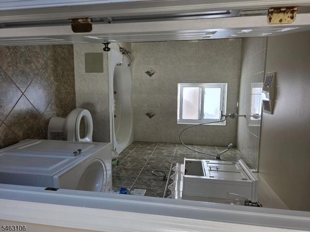 929 Adams Ave, Elizabeth City, NJ 07201