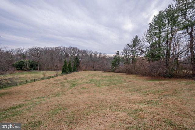 449 BOXWOOD RD, Bryn Mawr, PA 19010