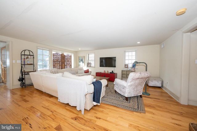 449 BOXWOOD RD, Bryn Mawr, PA 19010