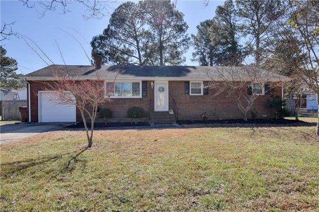 113 Thrasher RD, Chesapeake, VA 23320