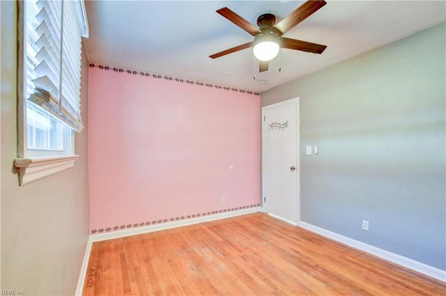 113 Thrasher RD, Chesapeake, VA 23320