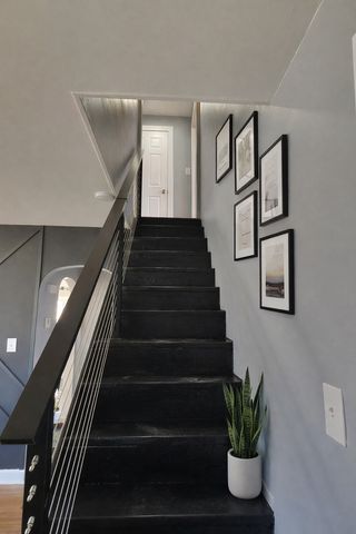 527 Gordon Avenue, Calumet City, IL 60409