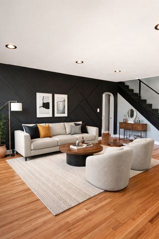 527 Gordon Avenue, Calumet City, IL 60409