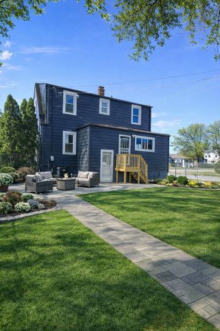 527 Gordon Avenue, Calumet City, IL 60409