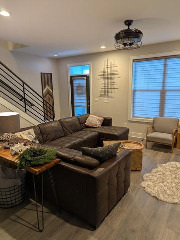 1222 N Grant Avenue, H, Columbus, OH 43201