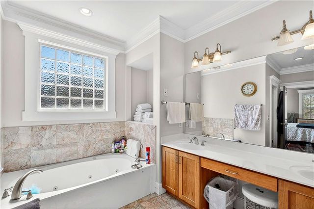 1037 Lyndhurst Way SE, Conyers, GA 30013