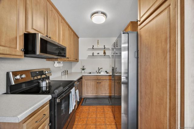232 Otay Valley Rd C, Chula Vista, CA 91911