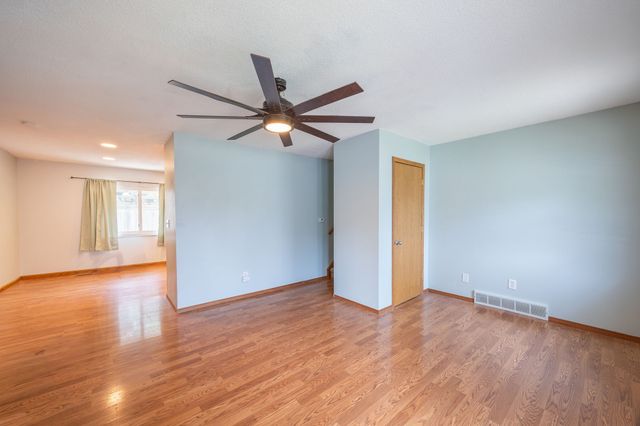 4520 Wakonda Drive, Norwalk, IA 50211