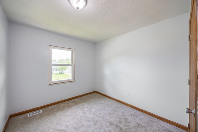 4520 Wakonda Drive, Norwalk, IA 50211