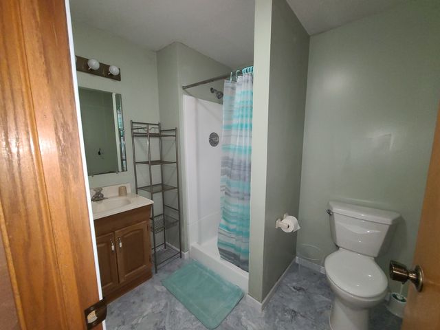 24200 Hillcrest Drive, Sterling, IL 61081