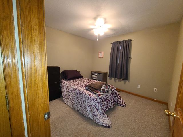 24200 Hillcrest Drive, Sterling, IL 61081