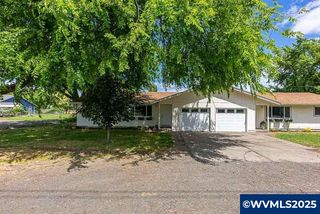 36046 SW Riverside Dr, Albany, OR 97321