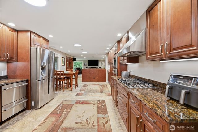 13201 SE 208th Street, Kent, WA 98032