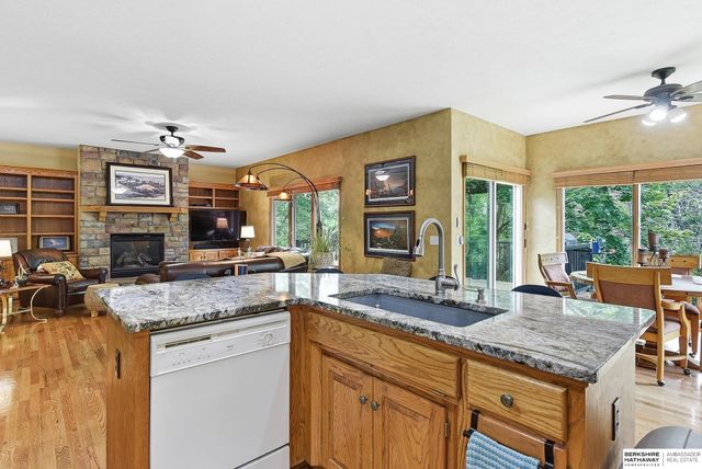 5634 N 142nd Avenue, Omaha, NE 68164