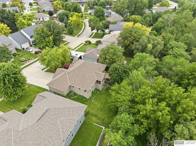 5634 N 142nd Avenue, Omaha, NE 68164