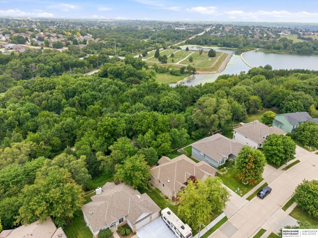5634 N 142nd Avenue, Omaha, NE 68164