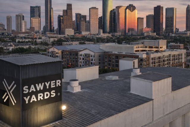 207 Tabor Street, Houston, TX 77009