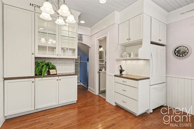 618 Laurel Avenue, Grand Rapids, MI 49506