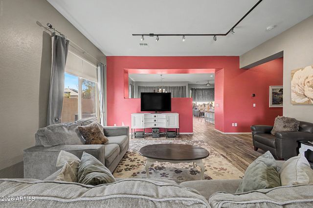 18172 W BUCKHORN Drive, Goodyear, AZ 85338