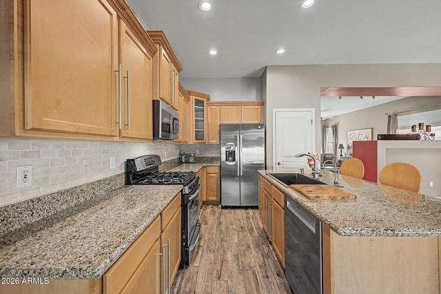 18172 W BUCKHORN Drive, Goodyear, AZ 85338