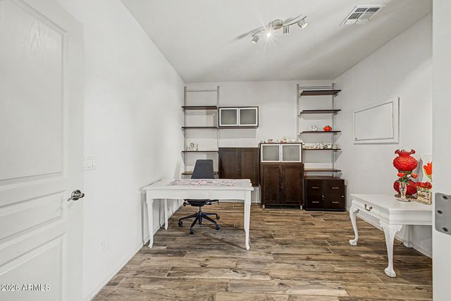 18172 W BUCKHORN Drive, Goodyear, AZ 85338