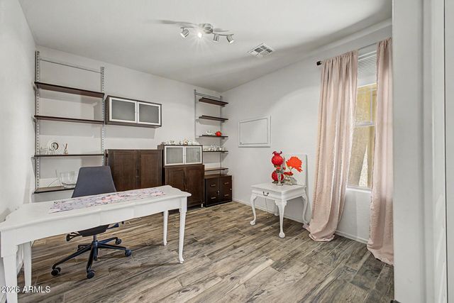 18172 W BUCKHORN Drive, Goodyear, AZ 85338