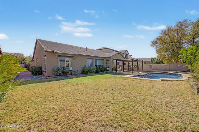 18172 W BUCKHORN Drive, Goodyear, AZ 85338