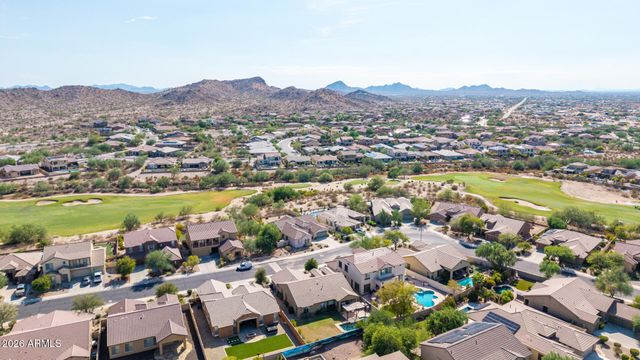 18172 W BUCKHORN Drive, Goodyear, AZ 85338
