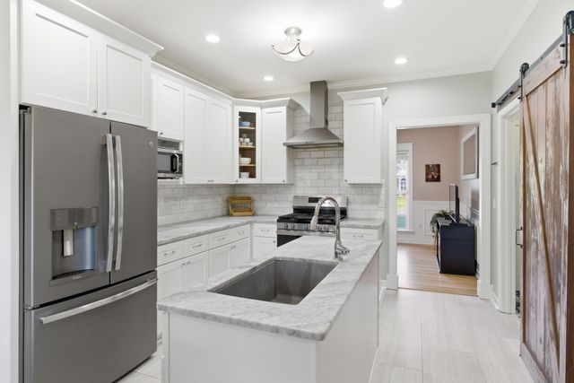 830 Ridgetop Dr, Mount Juliet, TN 37122