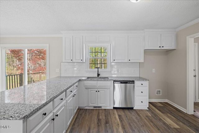 209 Hunters Farm Drive, Raleigh, NC 27603