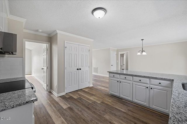 209 Hunters Farm Drive, Raleigh, NC 27603