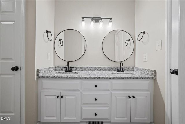 209 Hunters Farm Drive, Raleigh, NC 27603