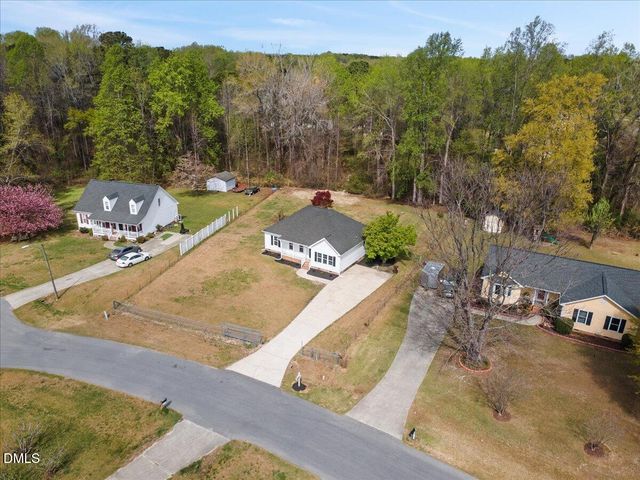 209 Hunters Farm Drive, Raleigh, NC 27603