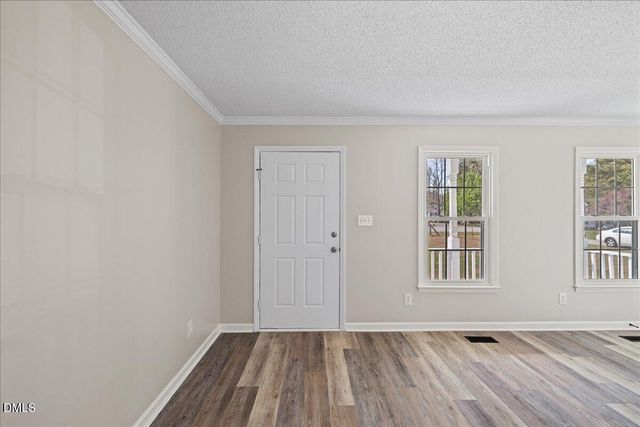 209 Hunters Farm Drive, Raleigh, NC 27603