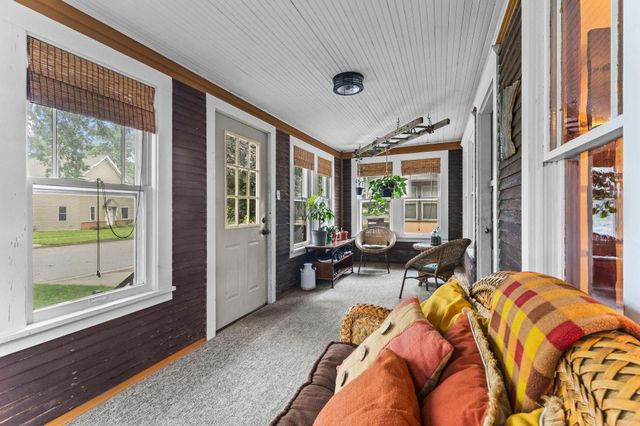 209 3rd Street W, Jordan, MN 55352