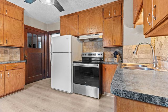 209 3rd Street W, Jordan, MN 55352