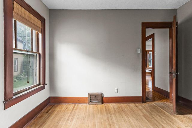 209 3rd Street W, Jordan, MN 55352