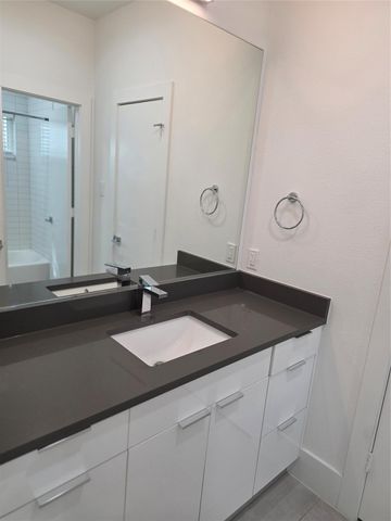 6642 Del Rio Street, Houston, TX 77021