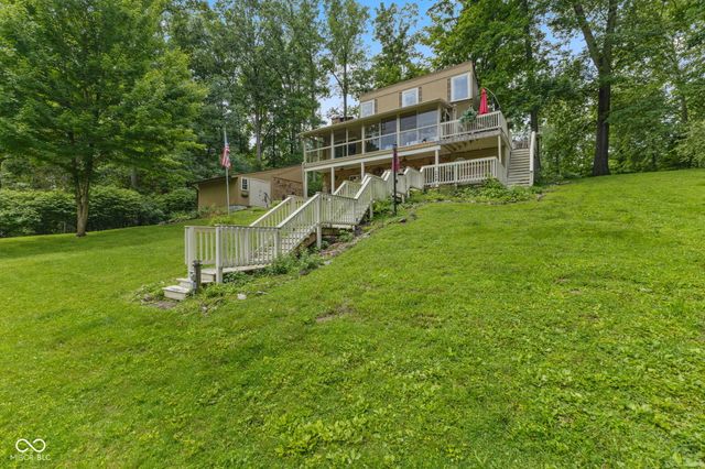 1927 E Derby Court, Martinsville, IN 46151