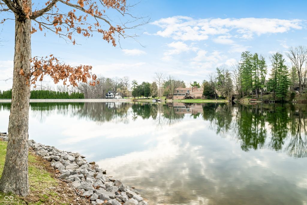 1927 E Derby Court, Martinsville, IN 46151