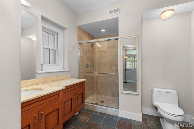 603 Westgate Avenue 603C, St Louis, MO 63130