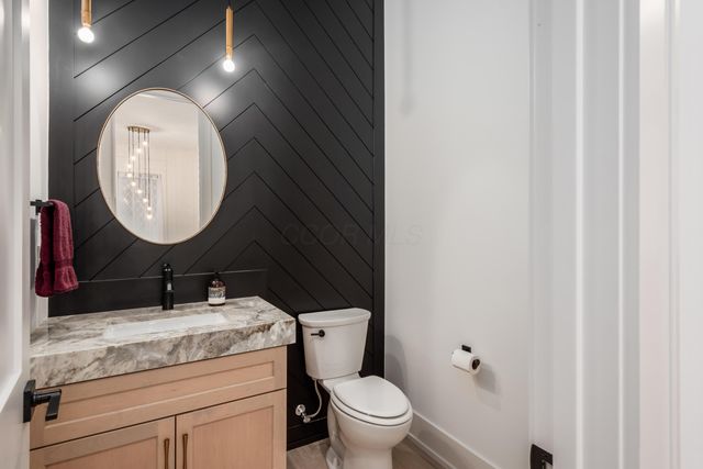 3264 Wolf Ridge Drive, Dublin, OH 43017