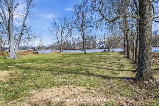 2857 River Road, Kankakee, IL 60901