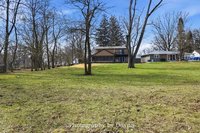 2857 River Road, Kankakee, IL 60901