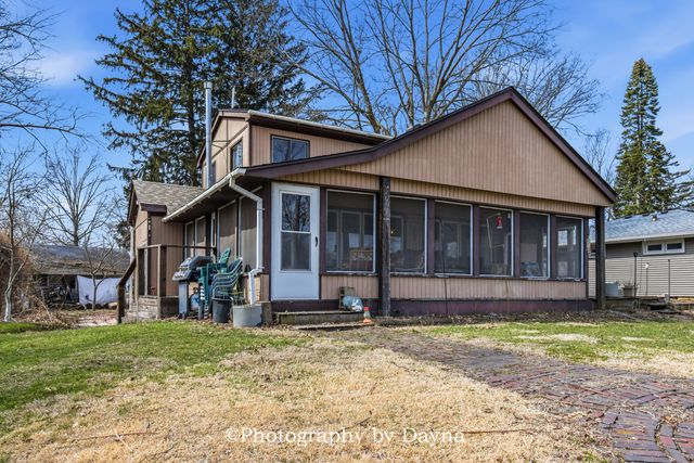2857 River Road, Kankakee, IL 60901
