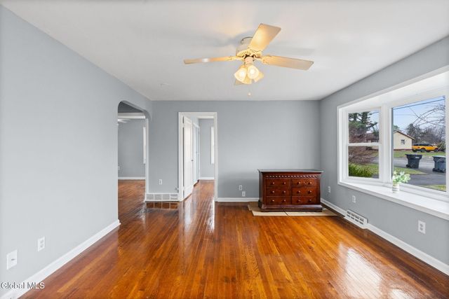 3275 Franklin Street, Rotterdam, NY 12306