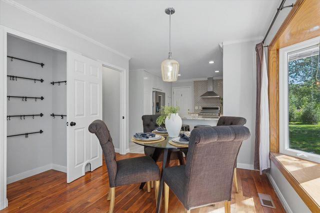 3572 Whispering Oaks Drive, Ann Arbor, MI 48108