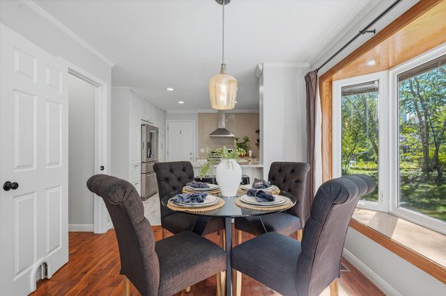 3572 Whispering Oaks Drive, Ann Arbor, MI 48108