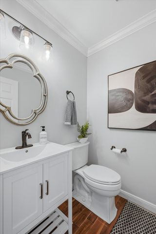 3572 Whispering Oaks Drive, Ann Arbor, MI 48108