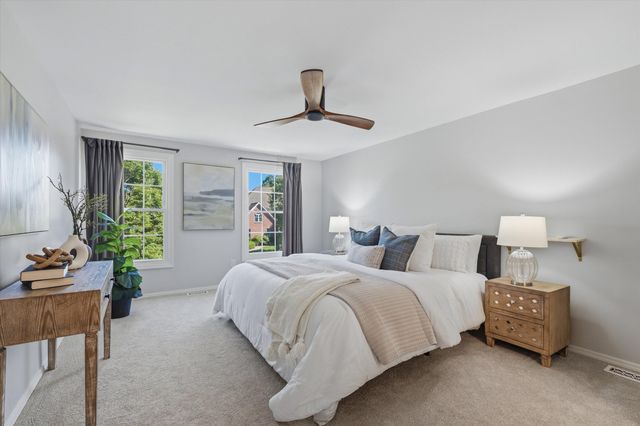 3572 Whispering Oaks Drive, Ann Arbor, MI 48108